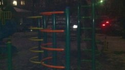 Площадка для воркаута в городе Москва №2002 Маленькая Современная фото